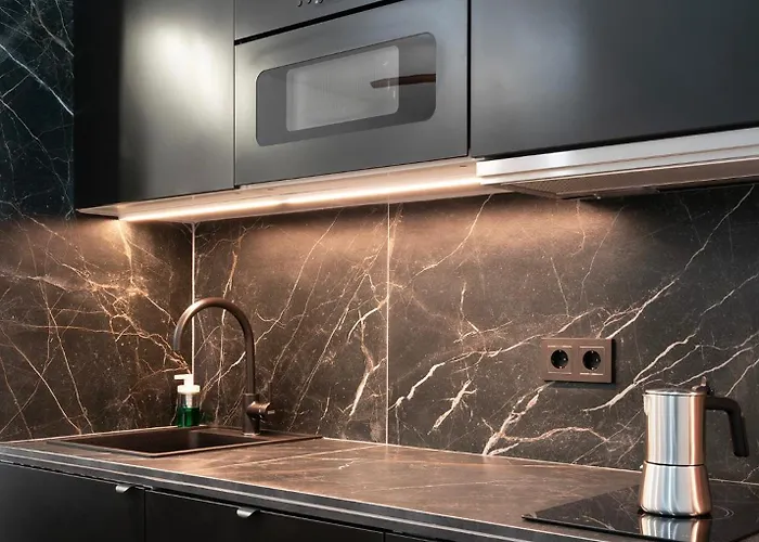 Lang Διαμέρισμα *